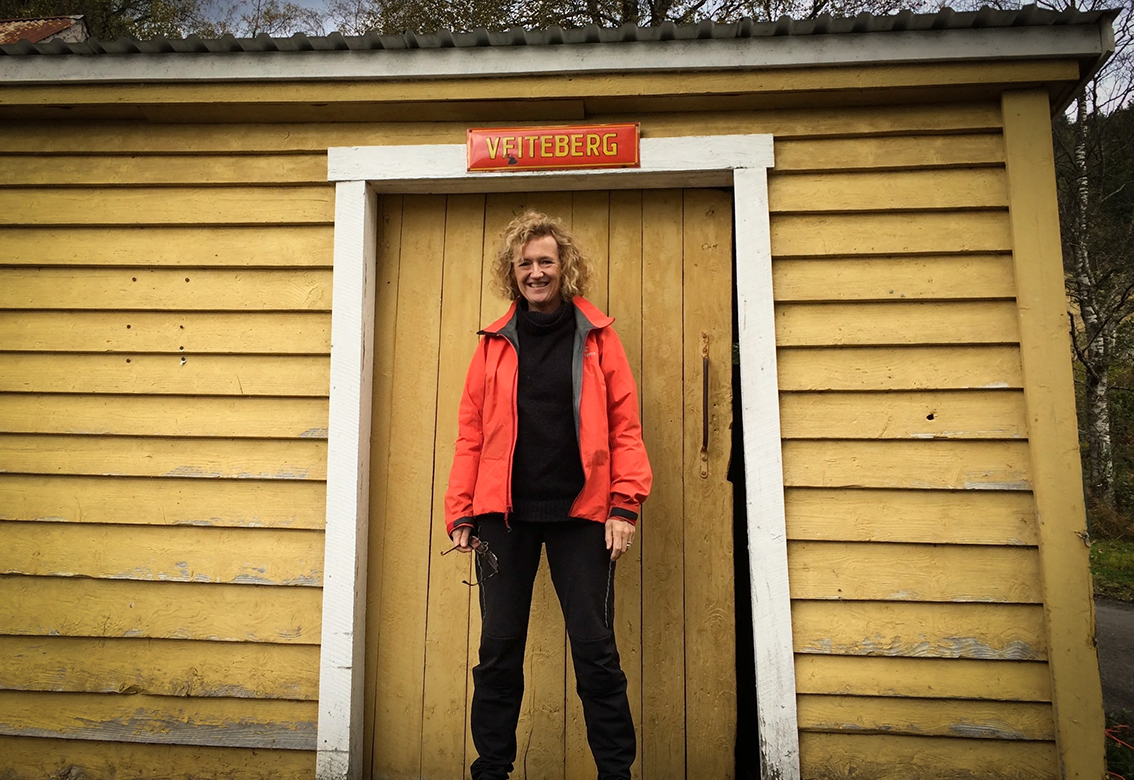 Kari Veiteberg, biskop, prest. 