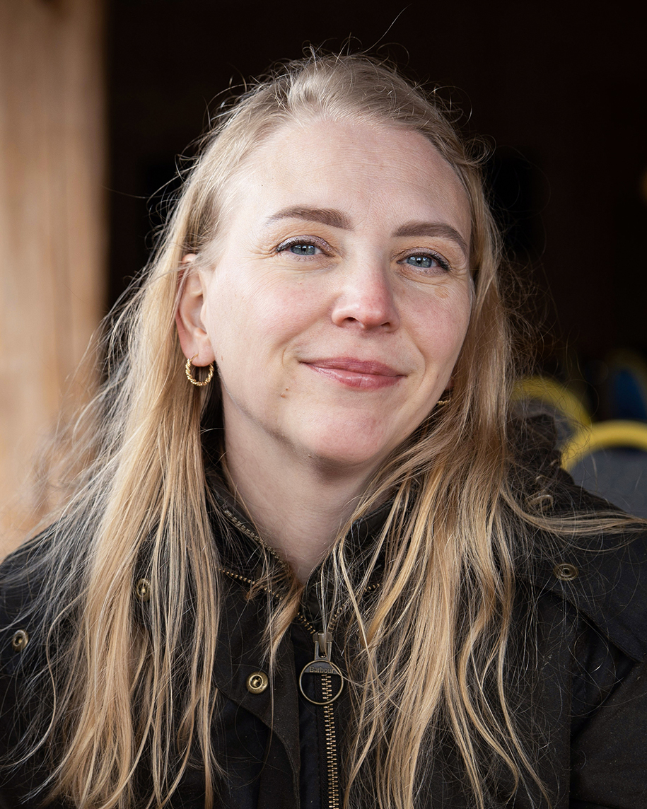 Marthe Valle, portrett til BY.