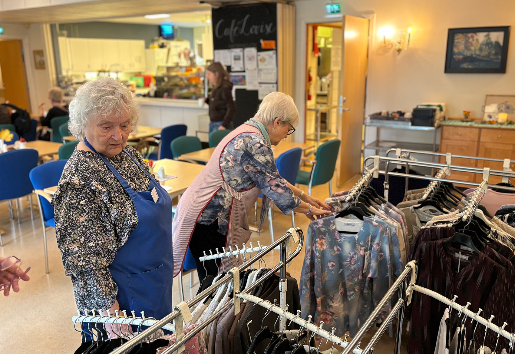 Berit Jørgensen og Randi Eriksen, frivillige St. Hanshaugen seniorsenter.