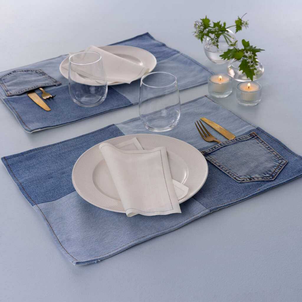 Spisebrikker denim - med bestikklomme